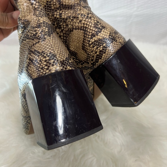 ASOS Women's Snakeskin Ankle Boot Booties Boho Block Heel Side Zip Up Size 5 - Picture 13 of 15